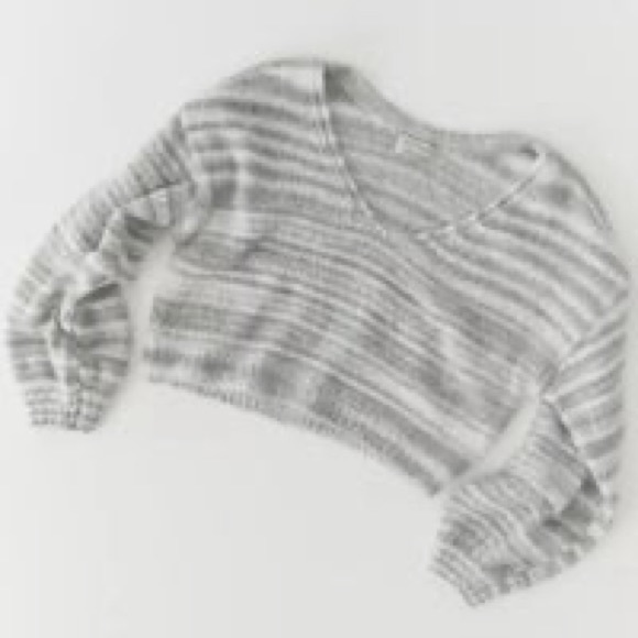 ISO pls: Urban outfitters Lyra pullover sweater UO - Picture 2 of 2